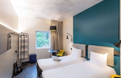 Linda-a-Velha Hotel | ibis Lisboa Alfragide