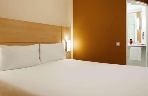 Addison Hotel | ibis London Shepherds Bush – Hammersmith