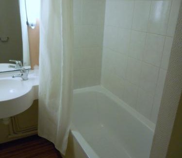 Cesson-Sevigne Hotel | ibis Rennes Beaulieu