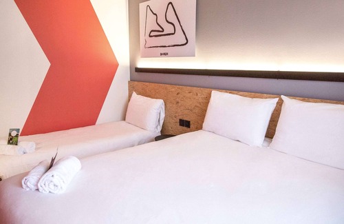 Blotzheim Hotel | ibis Styles Bâle-Mulhouse Aéroport