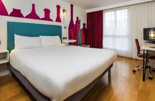 Dodworth Hotel | ibis Styles Barnsley