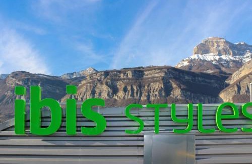 Crolles Hotel | Ibis Styles Crolles Grenoble A41