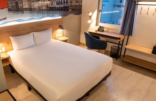 Guayaquil Hotel | Ibis Styles El Malecon Guayaquil