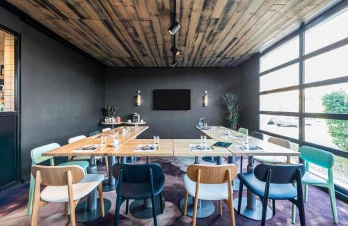 Meyzieu Hotel | ibis Styles Lyon Meyzieu Arena Stadium
