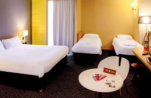 Reze Hotel | ibis Styles Nantes Rezé Aéroport