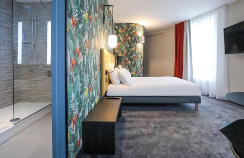 Puteaux Hotel | ibis Styles Puteaux Paris La Defense