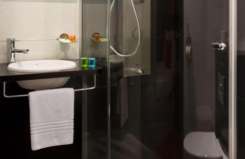 Saint-Helier Hotel | ibis Styles Rennes Centre Gare Nord