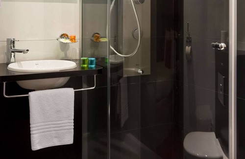 Saint-Helier Hotel | ibis Styles Rennes Centre Gare Nord