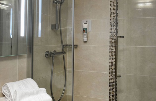 Barentin Hotel | ibis Styles Rouen Nord Barentin