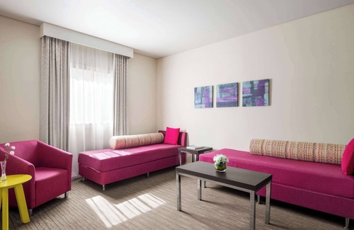 Al Majaz Hotel | ibis styles Sharjah Hotel