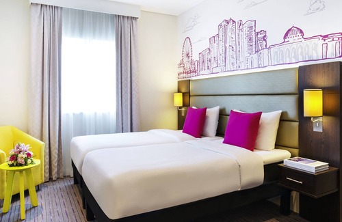 Al Majaz Hotel | ibis styles Sharjah Hotel