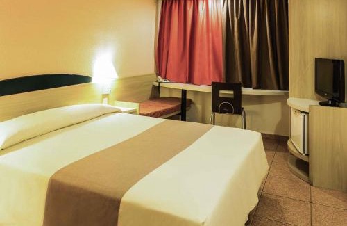Taubate Hotel | ibis Taubate
