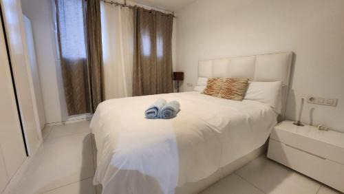 Talamanca Apartment | Ibiza - Apartment - Sleeps 4 - Parking - Pool