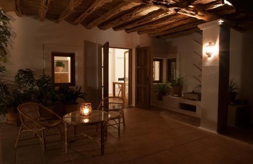 Sant Josep de sa Talaia Villa | Ibiza Holliday Villa Harmony