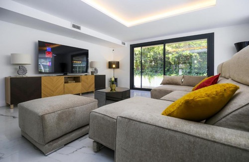 Vilafortuny Villa | Ibiza Villa Planetcostadorada