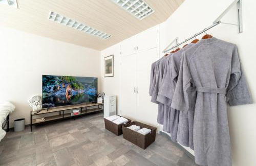 Kita Apartment | IBUNOYA天六 10名宿泊可 1floor貸切 フルリノベーション済