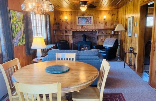 Grand Marais Cabin | Iconic Knotty Pine Cabin in Charming Grand Marais
