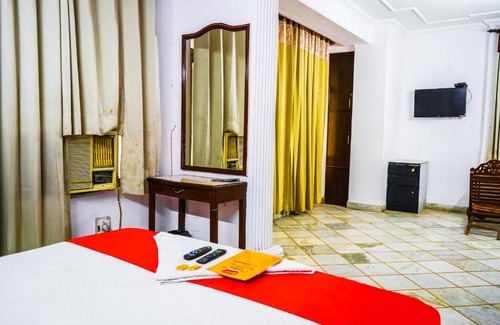 Hauz Khas Village Hotel | Iconic Stays Near Ganga Ram Hospital