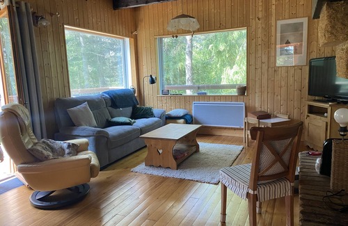 Saint-Sauveur-Camprieu Ski Chalet | Idéalement Situé au Centre du Village Près du lac du Bonheur