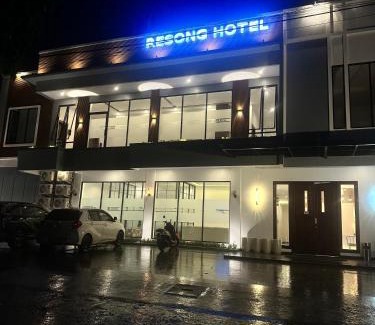 Padang Hotel | Resong Hotel