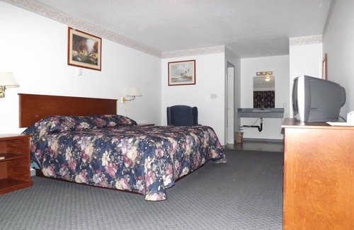 Beaver Creek Hotel | Ida's Motel & Restaurant