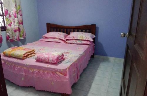 Central Seberang Perai Resort | Idaman guesthouse Malay FAMILY ONLY