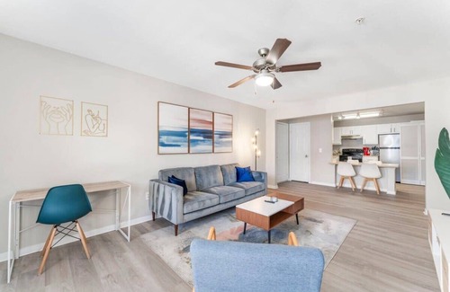 Pleasant Valley Apartment | Ideal 2BR King Suite w Gym close to Downtown