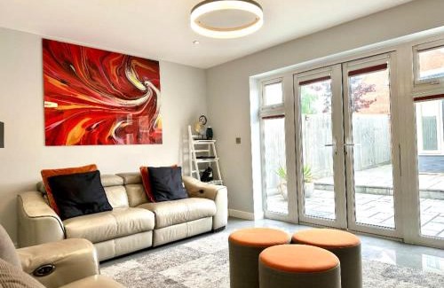 Bicester House | Ideal 4 Bedroomed House in Bicester