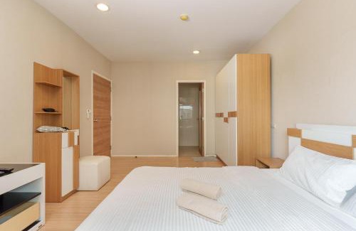 Ploenchit Apartment | IDEAL APT2@heart BKK-350m to BTS