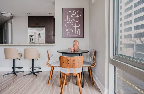 Woodmont Triangle Apartment | Ideal Bethesda 2BR w/Gym, Games & Pool, walk to Metro, by Blueground
