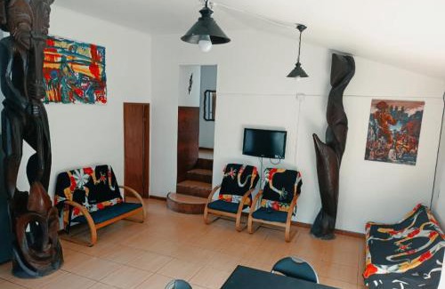 Hanga Roa House | IDEAL FAMILIA 6 a 12 PERSONAS