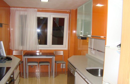 Santander Condo | Ideal flat for families FREE WIFI with GARAGE INCLUDED