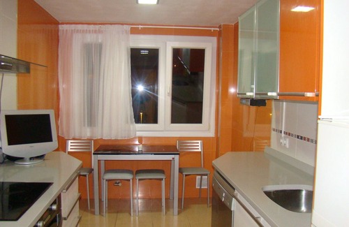 Santander Condo | Ideal flat for families FREE WIFI with GARAGE INCLUDED
