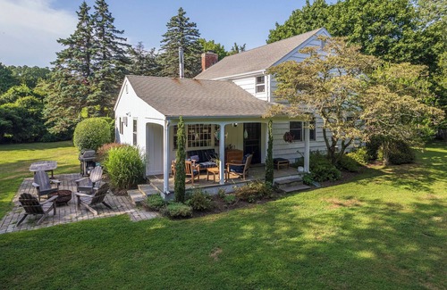 Shelter Island Heights House | Ideal for 2 families, private, pool, close to beaches and marina Sleeps 12