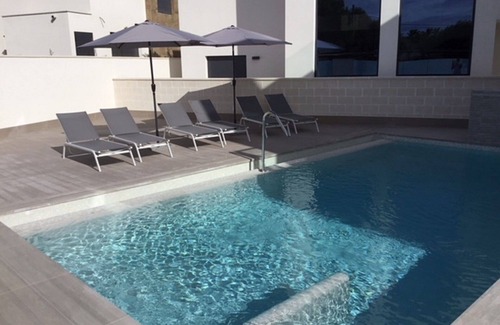 San Miguel de Salinas Villa | ideal for large families golfers close to beaches plenty of restaurants