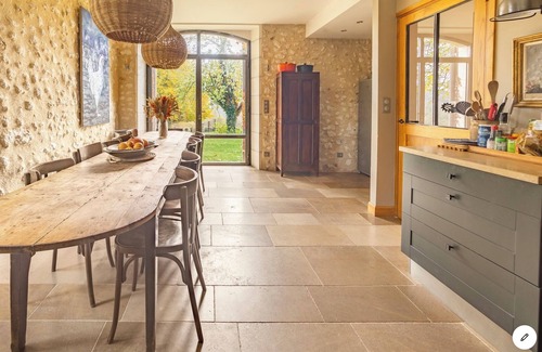 Saint-Vincent-de-Connezac House | Ideal for families and groups of friends, a home to share in the midst of nature