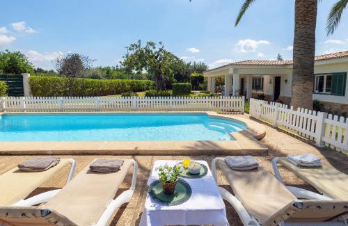 Plamanyola House | Ideal house for two families with pool and barbecue