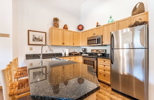 River Run Condo | Ideal Location in River Run, Beautiful Mountain Views, Close to Gondola/Shops