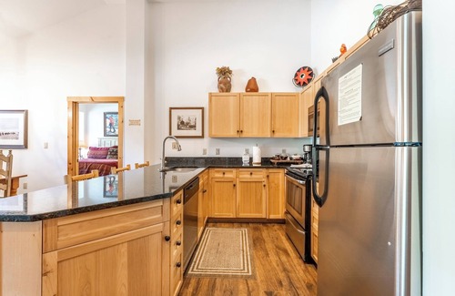 River Run Condo | Ideal Location in River Run, Beautiful Mountain Views, Close to Gondola/Shops