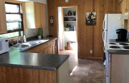 Grand Rapids House | Ideal location