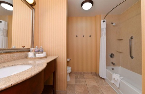 Westside Hotel | Ideal Mix of Comfort and Value! Pets Allowed, Free Breakfast, Indoor Pool!