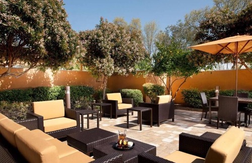 San Ramon Resort | Ideal Mix of Comfort and Value! Outdoor Pool, Pet-friendly, Free Parking!