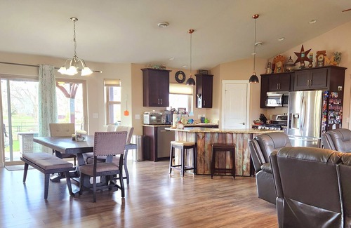 Spearfish House | Ideal Rally Getaway in Spearfish - All paved roads!