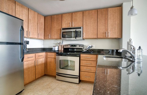 Downtown Apartment | Ideal Silver Spring 1BR, nr Shopping Center, Subway & Bars, by Blueground