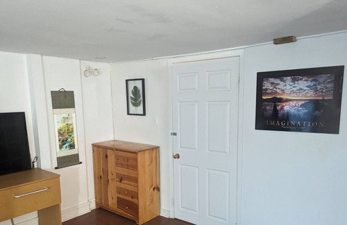 Hull House | Ideally located: city, parks, public transit