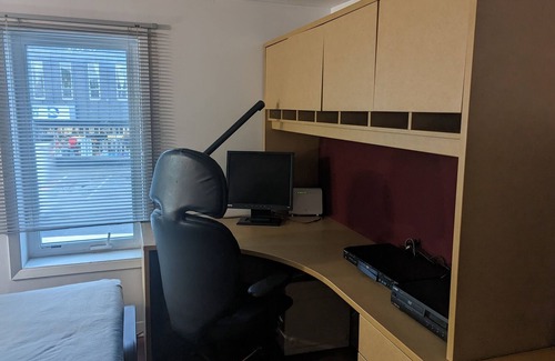 Hull House | Ideally located: city, parks, public transit