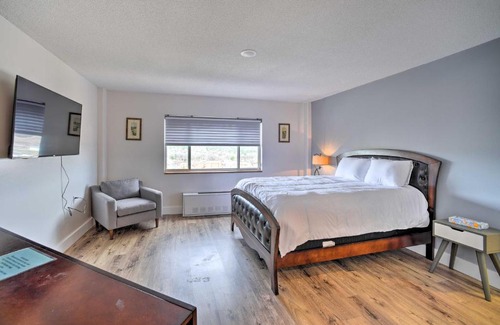 Gadsden Apartment | Ideally Located Studio with Off-Street Parking!
