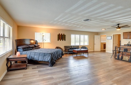 Highland Apartment | Ideally Located Vacation Rental Studio in Sebring!