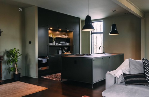 South Bloomingville Cottage | Idyll Reserve 4 | The Hillside - new, luxe, hot tub and fireplace