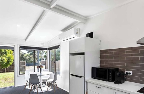 Cape Woolamai House | Idyllic Beach Retreat